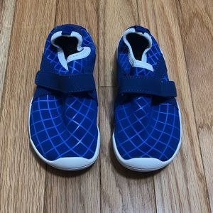 NWT! CIOR Boys & Girls Water Shoes Quick Drying Sports Lightweight Size 28
